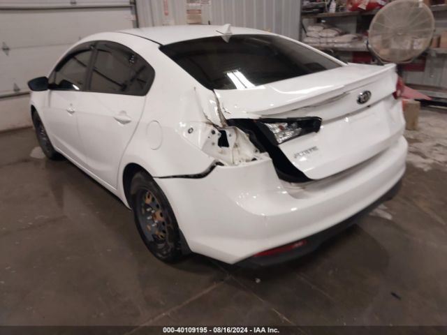 3KPFK4A7XHE011100 KIA FORTE LX