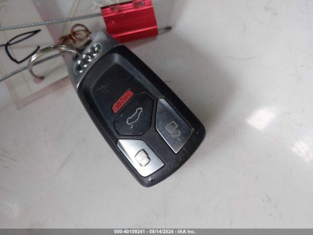 WA1LHAF7XHD051648 Audi Q7 2.0t Premium