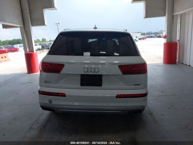 WA1LHAF7XHD051648 Audi Q7 2.0t Premium