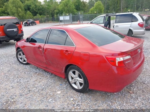 4T1BF1FK1EU751898 Toyota CAMRY SE