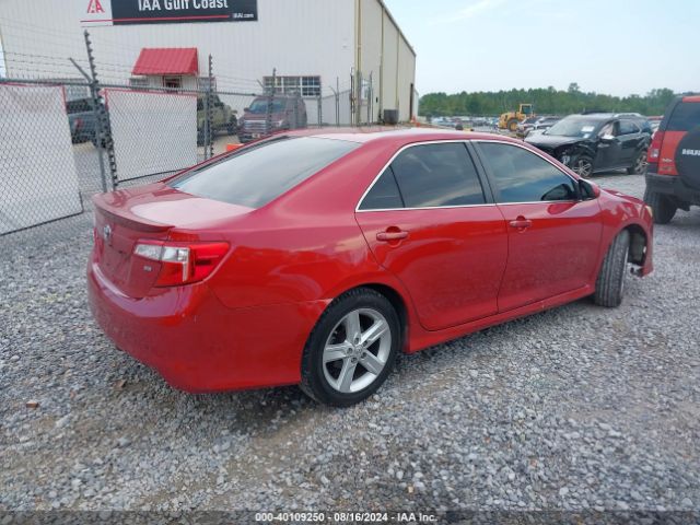 4T1BF1FK1EU751898 Toyota CAMRY SE