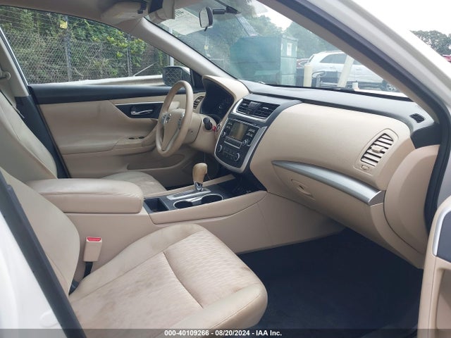 Nissan Altima 2.5 S 2017 1N4AL3AP8HC184662 Image 5