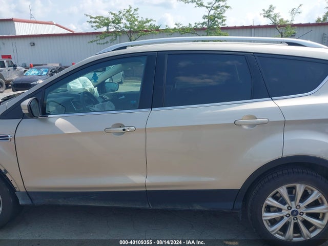 Ford Escape Titanium 2017 1FMCU0JD1HUD26943 Image 15