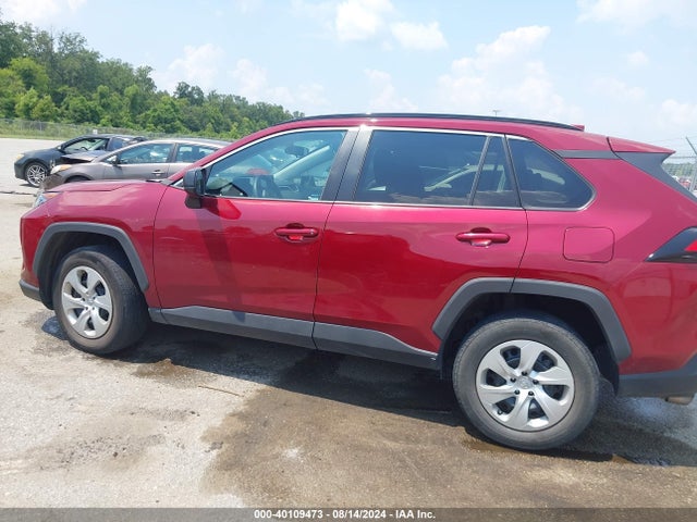 Toyota RAV4 LE 2019 2T3H1RFV2KW047052 Image 14