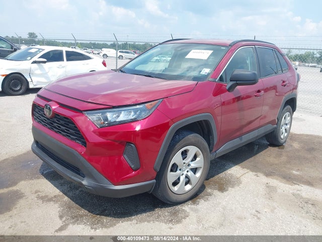 Toyota RAV4 LE 2019 2T3H1RFV2KW047052 Image 2