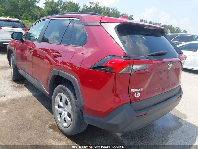 Toyota RAV4 LE 2019 2T3H1RFV2KW047052 Image 3