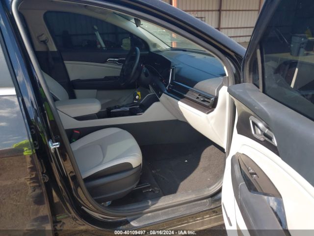 5XYK33AF0PG040958 KIA Sportage Ex