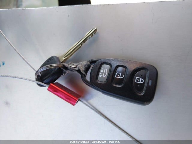 Hyundai Elantra 2019 KMHD84LFXKU844779 Image 24