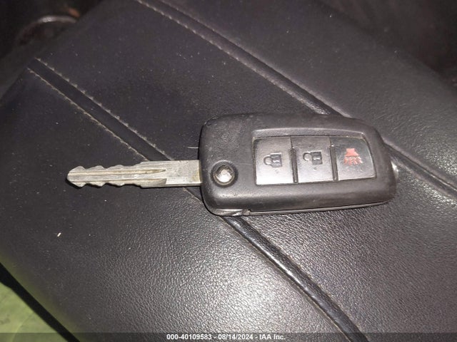 Nissan ROGUE S 2017 KNMAT2MVXHP524305 Image 11