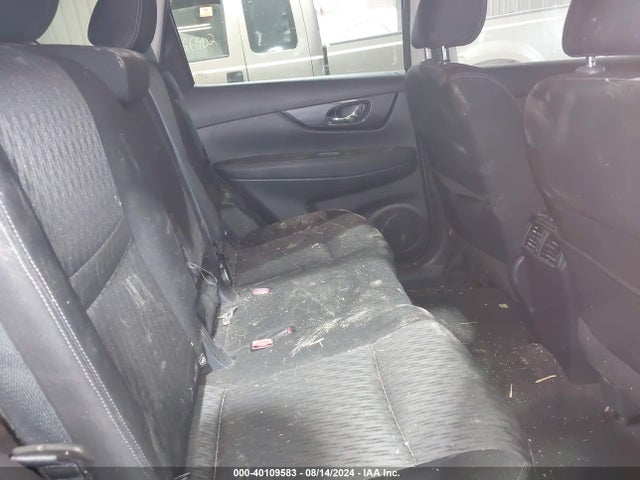 Nissan ROGUE S 2017 KNMAT2MVXHP524305 Image 8