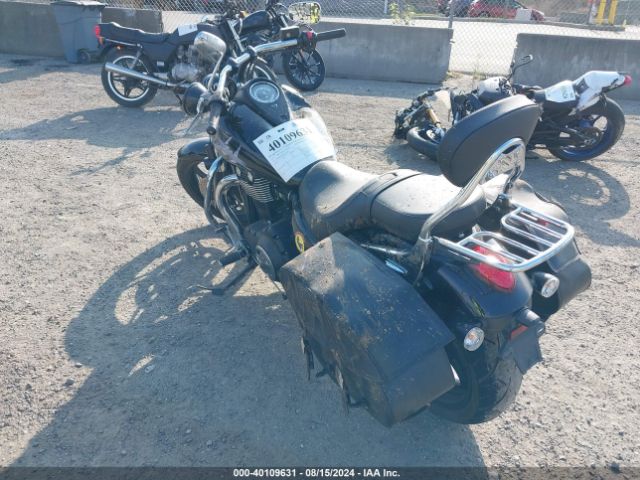 2012 TRIUMPH MOTORCYCLE THUNDERBIRD SMTB03WF8CJ530481 Photo 2