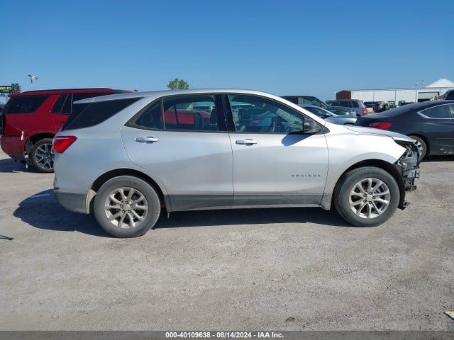 Chevrolet EQUINOX LS 2018 3GNAXHEV8JL101933 Image 14