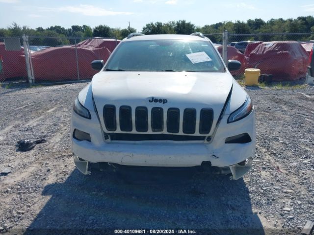 1C4PJLAB1GW371379 Jeep Cherokee Altitude