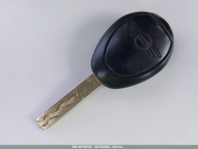 2002 MINI COOPER WMWRC33412TE12203 Photo 10