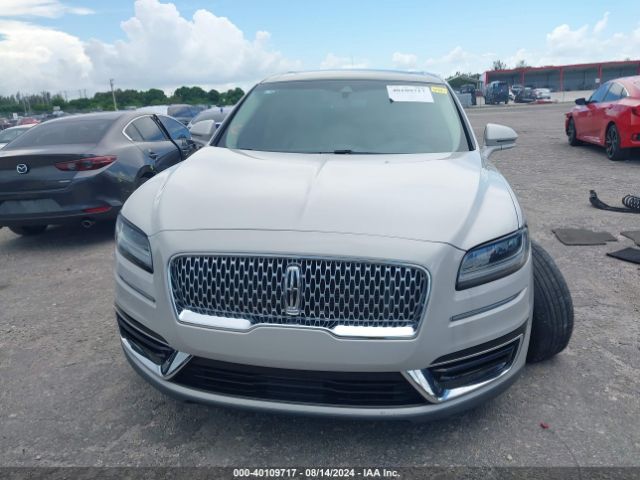2LMPJ6K99KBL42526 Lincoln Nautilus Select