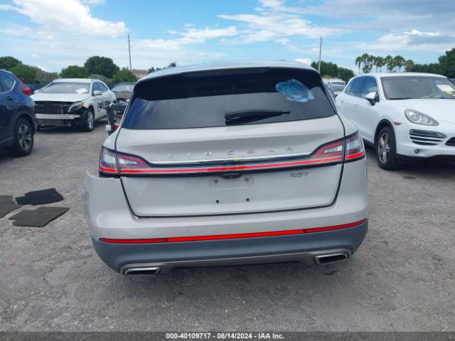 2LMPJ6K99KBL42526 Lincoln Nautilus Select