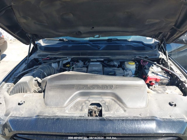 3C6UR5DL5KG595359 RAM 2500 Big Horn  4x4 6'4 Box