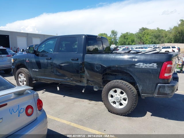 3C6UR5DL5KG595359 RAM 2500 Big Horn  4x4 6'4 Box