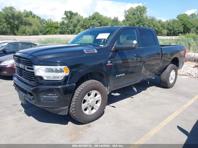 3C6UR5DL5KG595359 RAM 2500 Big Horn  4x4 6'4 Box