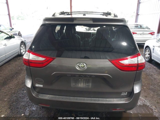 Toyota Sienna Xle 7 Passenger 2015 5TDDK3DC9FS106664 Image 16