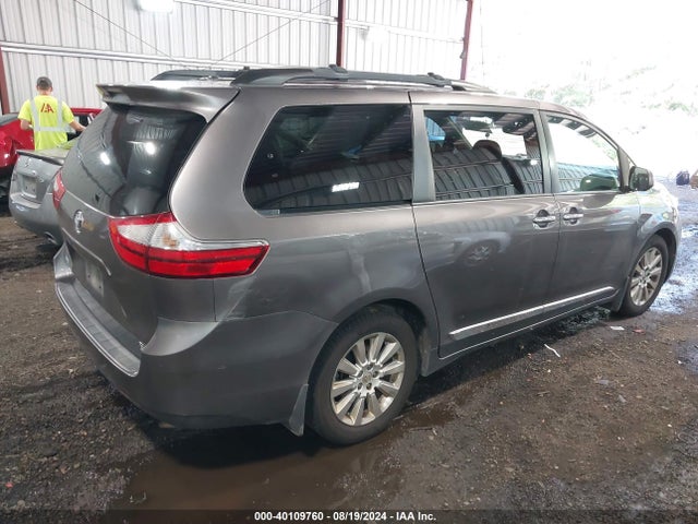 Toyota Sienna Xle 7 Passenger 2015 5TDDK3DC9FS106664 Image 4