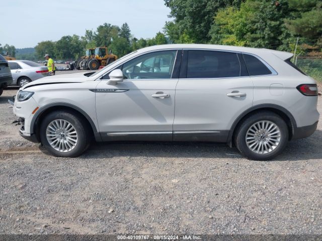 2LMPJ6J9XLBL02796 Lincoln Nautilus Standard