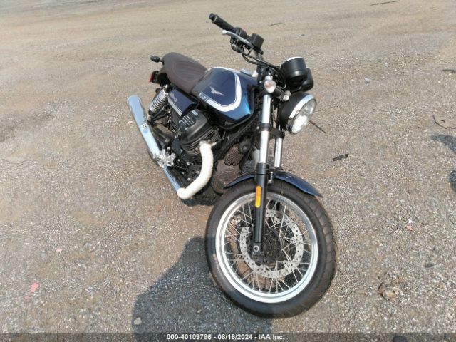 2021 MOTO GUZZI V7 ZGUKZUB07MM000172