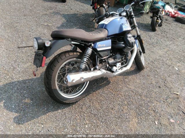 2021 MOTO GUZZI V7 ZGUKZUB07MM000172 Photo 3