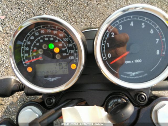 2021 MOTO GUZZI V7 ZGUKZUB07MM000172 Photo 6