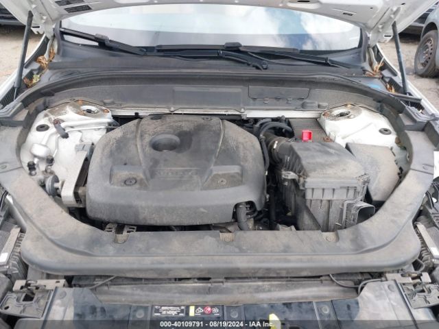 YV4A22RK3J1031962 Volvo Xc60 T6 Momentum