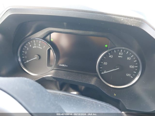 1FMJU1HTXNEA61665 Ford Expedition Xlt