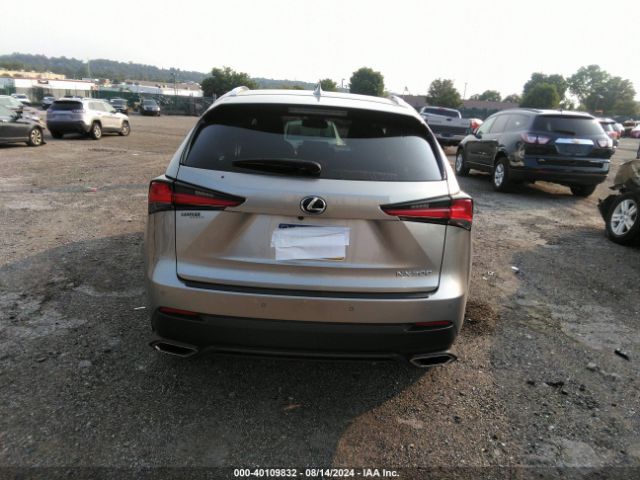 JTJYARBZXK2127519 Lexus NX 300