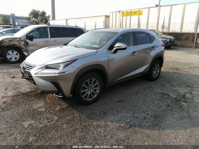 JTJYARBZXK2127519 Lexus NX 300