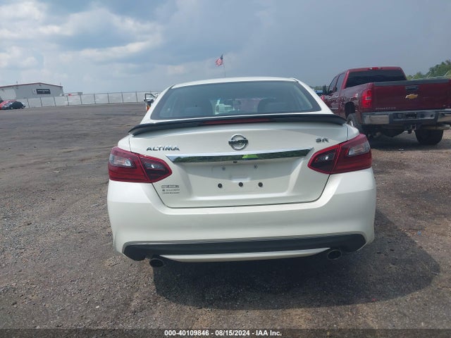 Nissan Altima 2.5 Sr 2017 1N4AL3AP4HC225319 Image 17