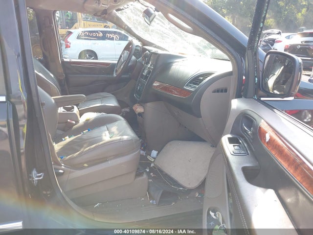 2C4RC1BG2FR675121 Chrysler Town & Country Touring