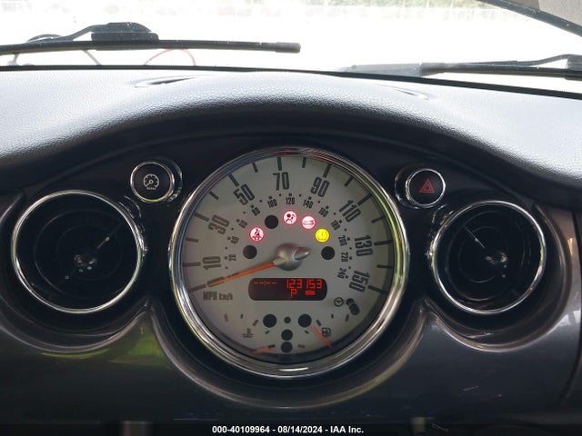 2006 MINI COOPER WMWRC33576TJ77382 Photo 6