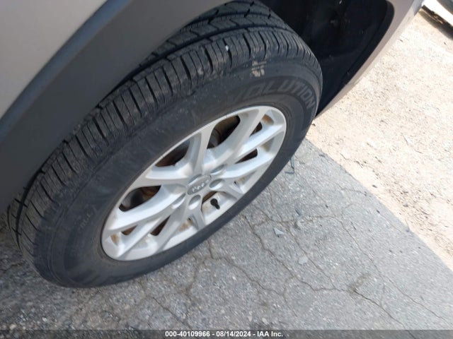 1C4PJMCS4HW601145 Jeep Cherokee Latitude 4x4