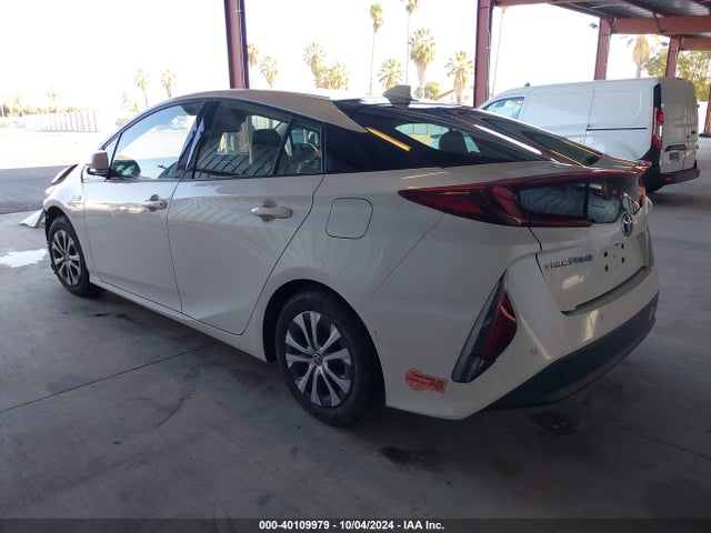 Toyota Prius Prime Limited 2020 JTDKARFP3L3150279 Image 3