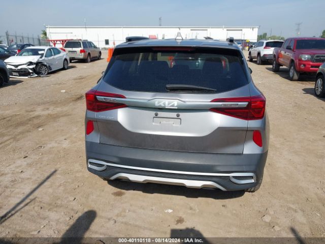 KNDEUCAAXN7267552 KIA SELTOS S