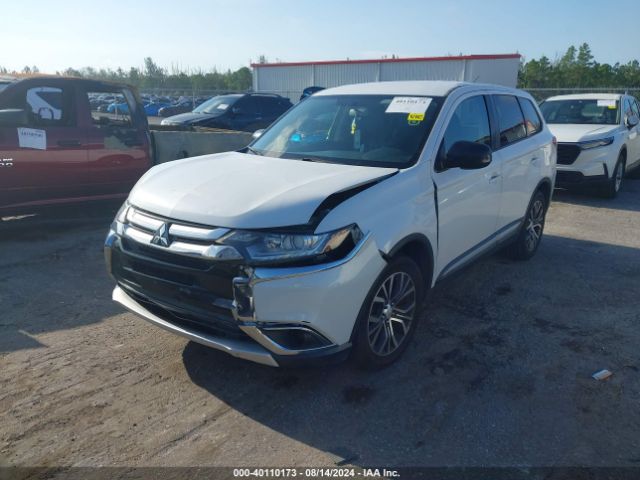 JA4AD2A39GZ017702 Mitsubishi Outlander Es