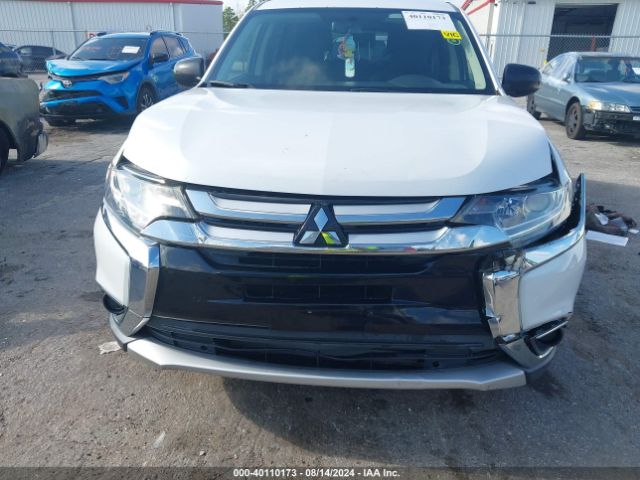 JA4AD2A39GZ017702 Mitsubishi Outlander Es
