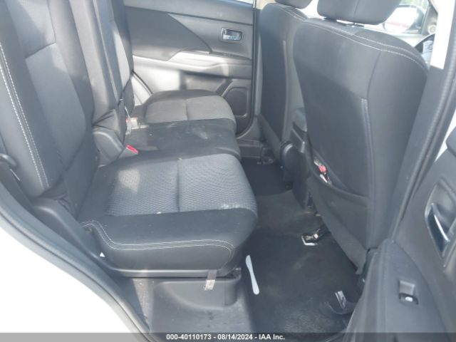 JA4AD2A39GZ017702 Mitsubishi Outlander Es