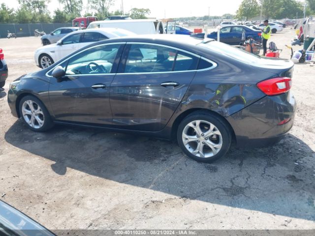 1G1BF5SMXH7222576 Chevrolet Cruze Premier Auto