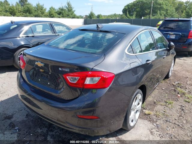 1G1BF5SMXH7222576 Chevrolet Cruze Premier Auto