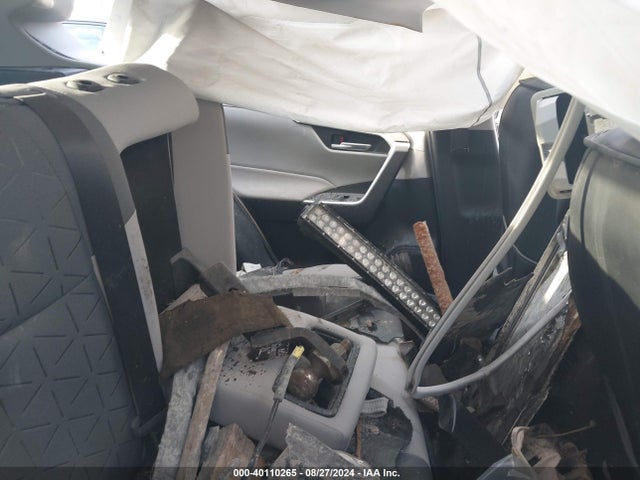 Toyota Rav4 Xle 2022 2T3W1RFV0NW193218 Image 8