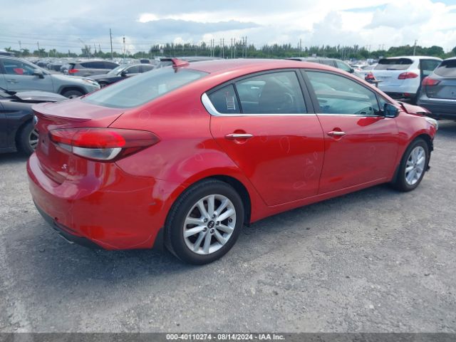 3KPFL4A79HE023526 KIA FORTE S