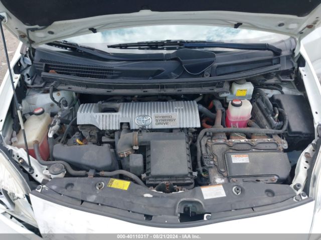 JTDKN3DU2F1901446 Toyota Prius Two