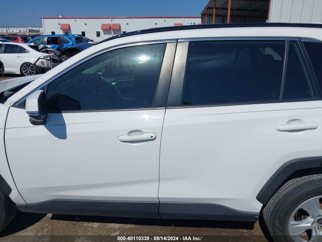 Toyota Rav4 Xle 2021 JTMW1RFVXMD069274 Image 14
