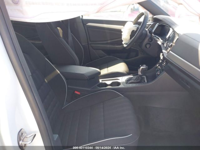 3VWBM7BU2RM013104 Volkswagen Jetta 1.5t Sport