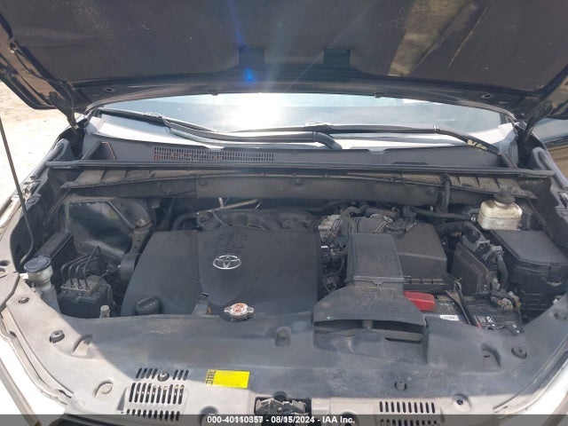 Toyota Highlander Xle 2018 5TDKZRFH8JS283990 Image 10